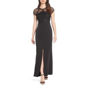 NWT Harlyn LACE CAP SLEEVE GOWN IN BLACK